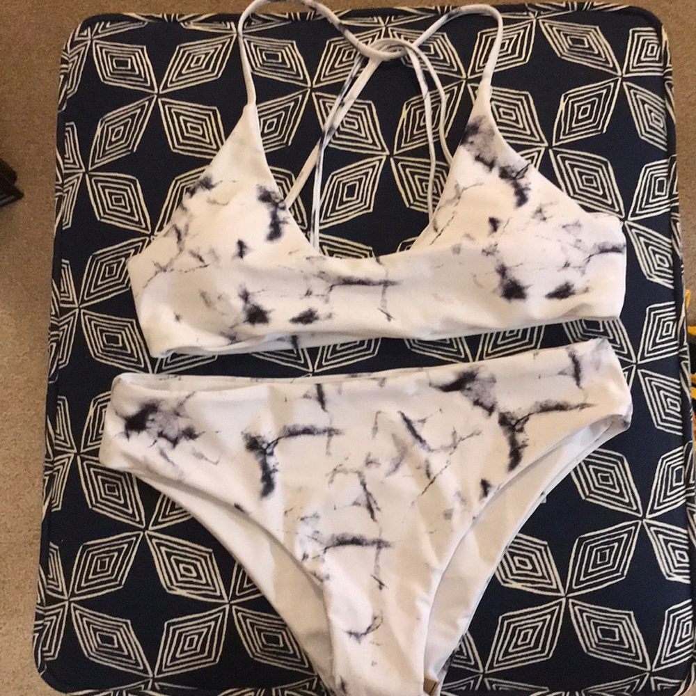Bathing suit
